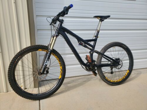 2011 Stumpjumper Expert EVO 26 Mountain Bike Medium | Specialized