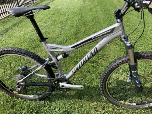 Specialized Stumpjumper Expert M Medium Chris King Mavic Ritchey