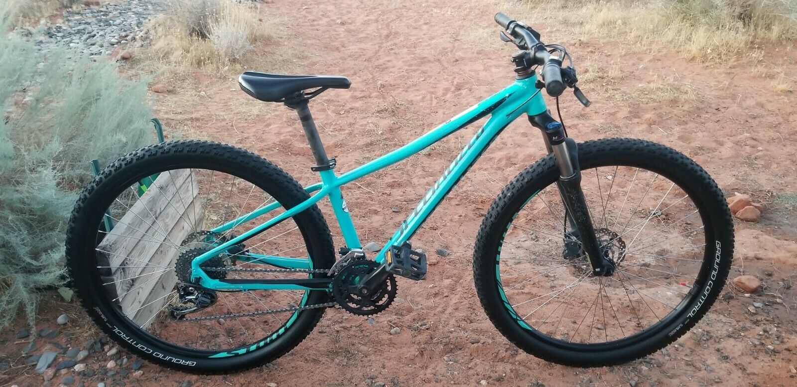 specialized pitch comp mountain bike