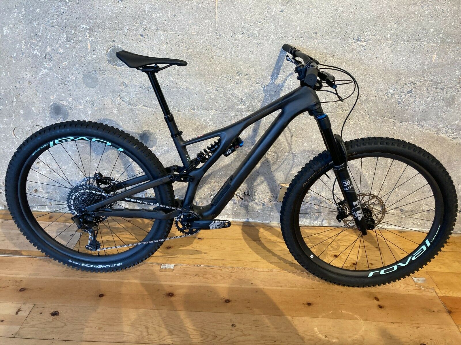 Specialized stumpjumper st ltd deals downieville carbon 29