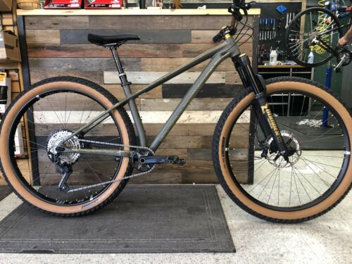 specialized fuse mountain bike